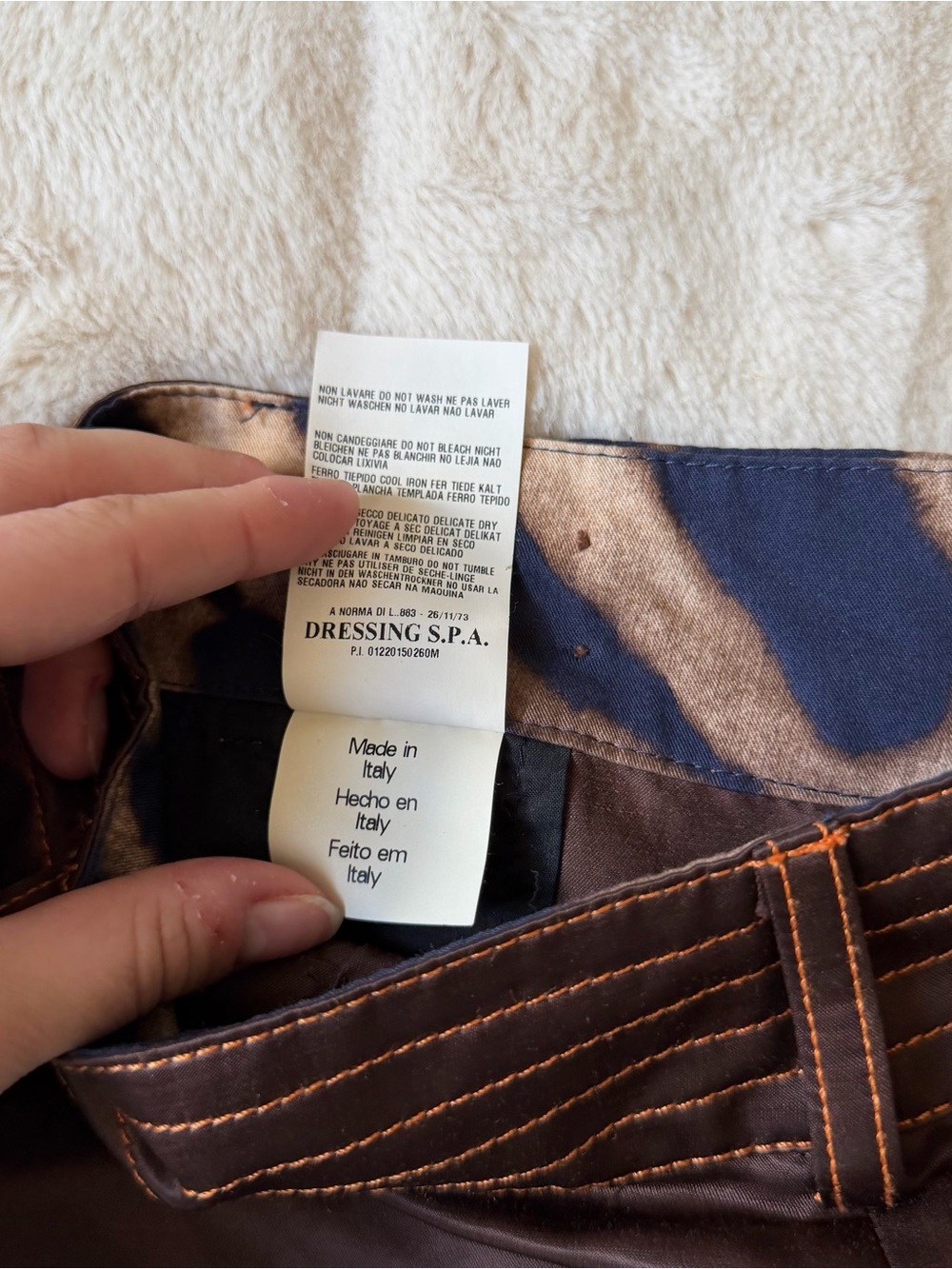 Vintage Y2K Roberto Cavalli Class Low Rise Satin Chain Shorts Brown Size 4 - Picture 5 of 5